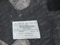 CARPETE LATERAL ESQUERDA MALA CRONOS 100246388/100261316