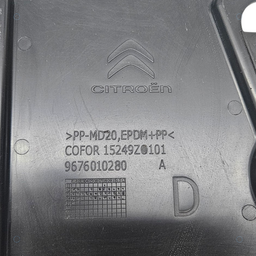 DEFLETOR DIREITO AR CITROËN C3