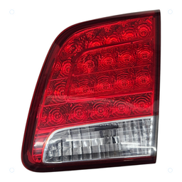 Lanterna esquerda tampa traseira Kia Sorento 2010 a 2015 
