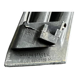 ACABAMENTO PARACHOQUE DIANTEIRO LADO ESQUERDO MERCEDES W202 