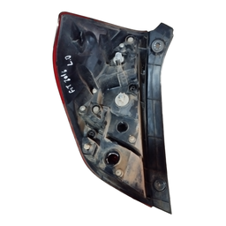 LANTERNA TRASEIRA DIREITA FIT 2015 A 2021 (CANTO)