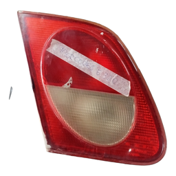 Lanterna Tampa Mala Mercedes  E320  W210 Esquerda Original 