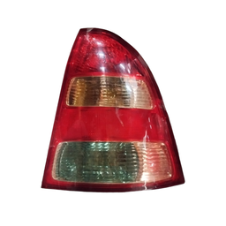 Lanterna Traseira Direita Corolla Fielder 03 a 08 C/Detalhe