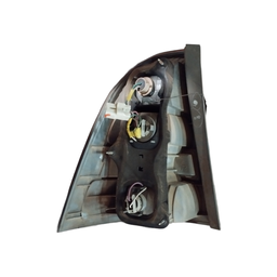 LANTERNA TRASEIRA DIREITA COROLLA FIELDER 03 A 08 C/DETALHE