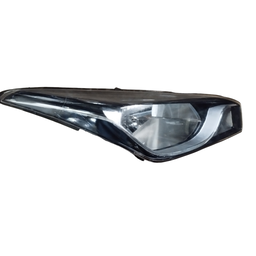Farol Direito HB20 2013 a 2019 Máscara Negra C/Detalhes