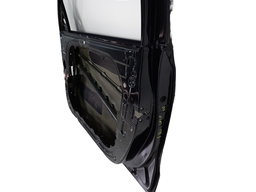 PORTA DIANTEIRA DIREITA HYUNDAI HATCH I30 10/12 C/ DETALHES