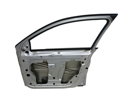 PORTA DIANTEIRA DIREITA MEGANE 2006 A 2013 C/DETALHES