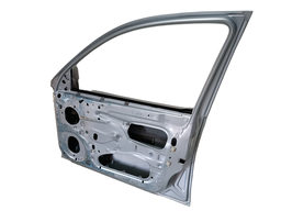 PORTA DIANTEIRA DIREITA CORSA / CLASSIC 1996 1997...A 2016