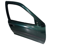 PORTA DIANTEIRA DIREITA VECTRA 1997 1998... A 2005