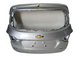 Tampa Traseira Spin 2019 2020 a 2024 C/Detalhes