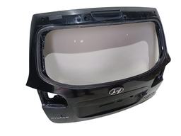 TAMPA TRASEIRA SANTA FÉ 2006 2007 A 2013 C/DETALHES