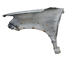 PARALAMA DIREITO HILUX / SW4 2006 A 2011 C/ FURO MOLDURA C/D