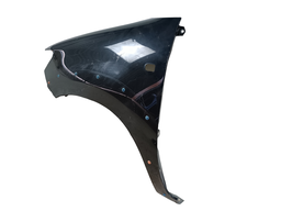 PARALAMA ESQUERDO HILUX / SW4 2006 A 2011 C/ FURO MOLDURA