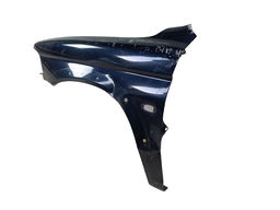 PARALAMA ESQUERDO PAJERO SPORT 1998 1999 A 2005 C/DETALHES