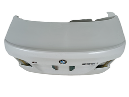 TAMPA TRASEIRA BMW SÉRIE 5 F10 518 520 523 525 28 30 11/17