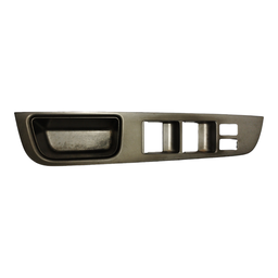 Moldura Puxador porta Dianteira Esq Livina 2009 a 2014