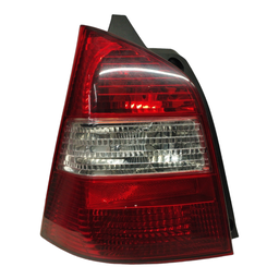 Lanterna Traseira Esquerda Livina 2010 a 2014