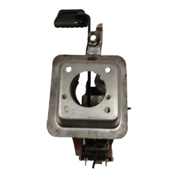 PEDAL DO FREIO NISSAN KICKS 1.6 2016 A 21