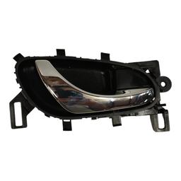 Maçaneta Interna Direita Nissan Sentra 2014 a 2021