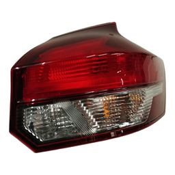 LANTERNA TRASEIRA DIREITA KICKS 2017 A 2021 (CANTO)