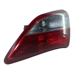 LANTERNA TRASEIRA DIREITA HB20 HATCH 2013 A 2019 (MALA)