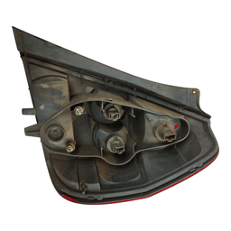 LANTERNA TRASEIRA ESQUERDA FIT 2004 A 2008 (C DETALHE)