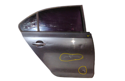 Porta Traseira Direita Jetta 2011 a 2017 C/DETALHE