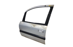PORTA DIANTEIRA ESQUERDA ZAFIRA 2002 A 2012
