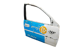 PORTA DIANTEIRA DIREITA CORSA / CLASSIC 1996 A 2016