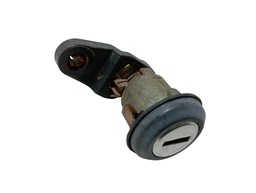 MIOLO FECHADURA ESQUERDA MONZA 1985 1986 1987 1988 A 1996