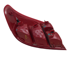 LANTERNA TRASEIRA ESQUERDA TRACKER 2014 A 2017 S/ACABAMENTO