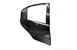 PORTA TRASEIRA DIREITA POLO SEDAN 2003 A 2015 C/DETALHE