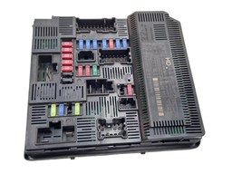 CAIXA FUSÍVEL NISSAN FRONTIER 2.3 2017 A 2022 COD.5995200RAQ