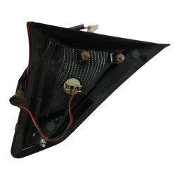 LANTERNA TRASEIRA DIREITA KICKS 2017 A 2021 (MALA)