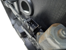 MÁQUINA DE VIDRO PORTA TRAS DIR MERCEDES CLASSE GLA 15/2020