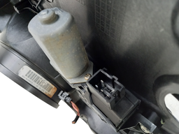 MÁQUINA DE VIDRO PORTA TRAS ESQ MERCEDES CLASSE GLA 15/2020