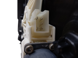 MÁQUINA DE VIDRO PORTA DIAN DIR MERCEDES CLASSE GLA 15/2020