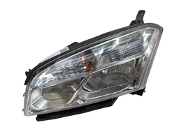 FAROL ESQUERDO TRACKER 2014 A 2016 QUEBRADO