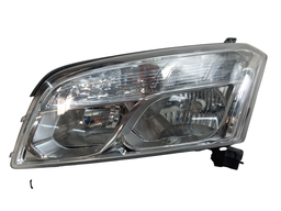 Farol Esquerdo Tracker 2014 a 2016 Quebrado