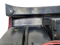 LANTERNA TRASEIRA ESQUERDA DISCOVERY 3 2005 A 2009 TRINCADA