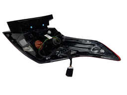 LANTERNA TRASEIRA ESQUERDA CRETA 2017/2024 S/ LED (CANTO)