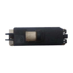 Luz placa Renault Sandero 2014 a 2018 7700433414 