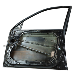 PORTA DIANTEIRA DIREITA HYUNDAI HATCH I30 2010 A 2012
