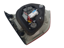 LANTERNA TRASEIRA DIREITA IX35 2010 2011 A 2022 (MALA)