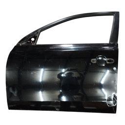 Porta Dianteira Esquerda Hyundai i30 2010 a 2012 C/ Detalhe
