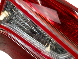 LANTERNA TRASEIRA ESQUERDA SPORTAGE 11/16 (MALA) C/DETALHES 