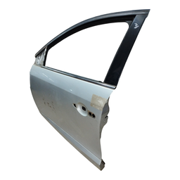 PORTA DIANTEIRA ESQUERDA FLUENCE 2011 2012 A 2018 C/ DETALHE