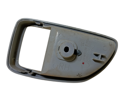 ACABAMENTO INTERNO MAÇANETA DIANTEIRA DIREITA AZERA 07/11