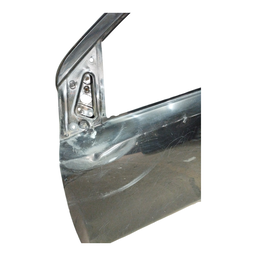 PORTA DIANTEIRA ESQUERDA MARCH 2012 A 2020 COM DETALHES 