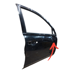 PORTA DIANTEIRA DIREITA MARCH 2012 A 2020 COM DETALHES